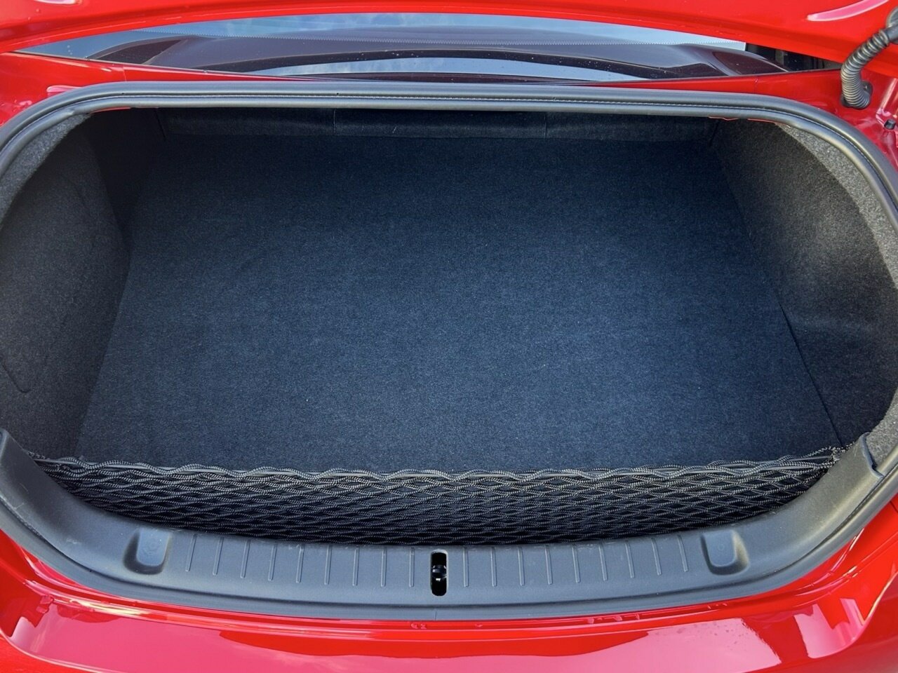 2006 HSV CLUBSPORT E SERIES R8 6 SP AUTO ACTIVE SEQ 4D SEDAN