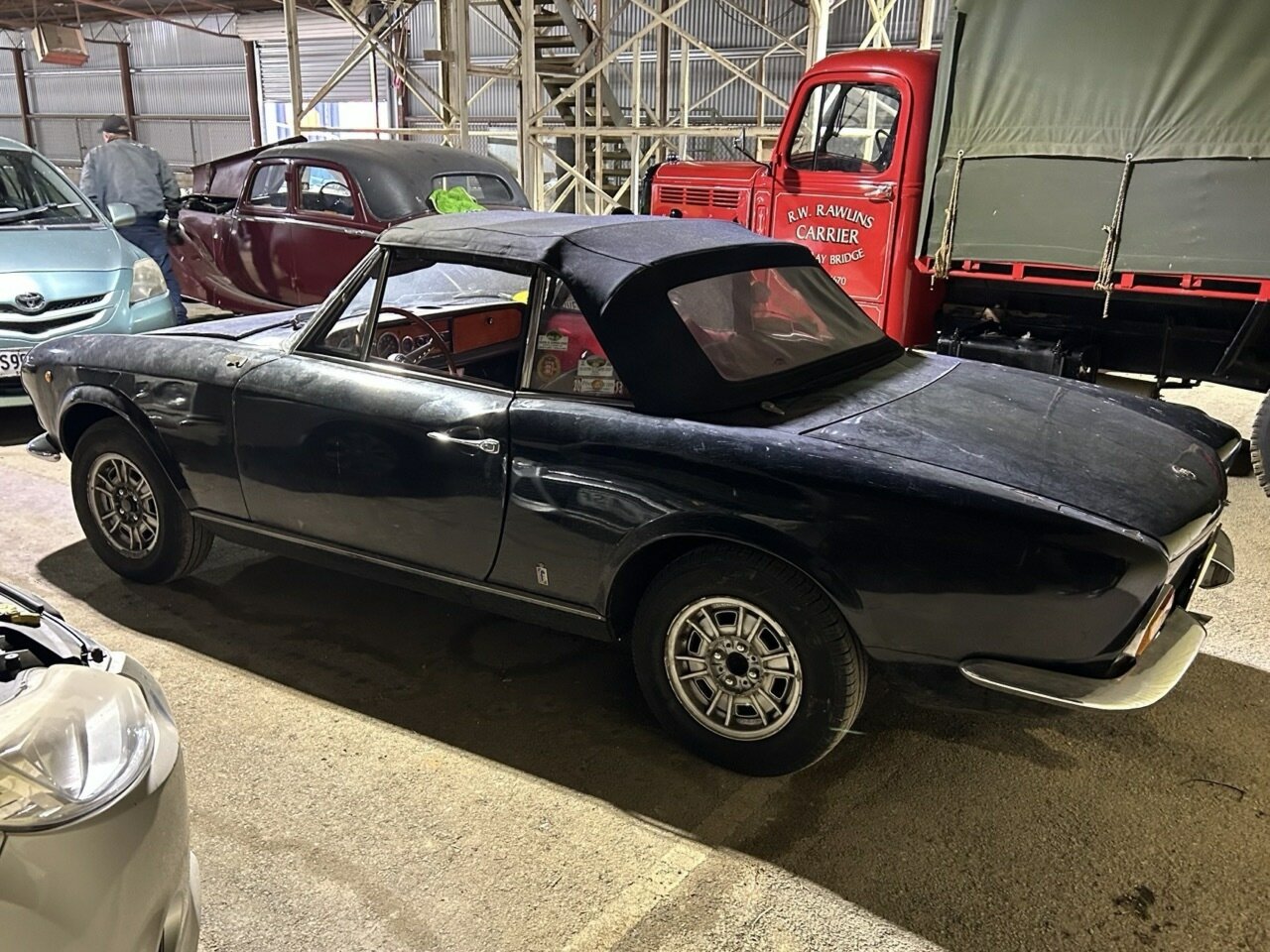 1967 FIAT 124 SPORT SPIDER 4 SP MANUAL 2D CONVERTIBLE