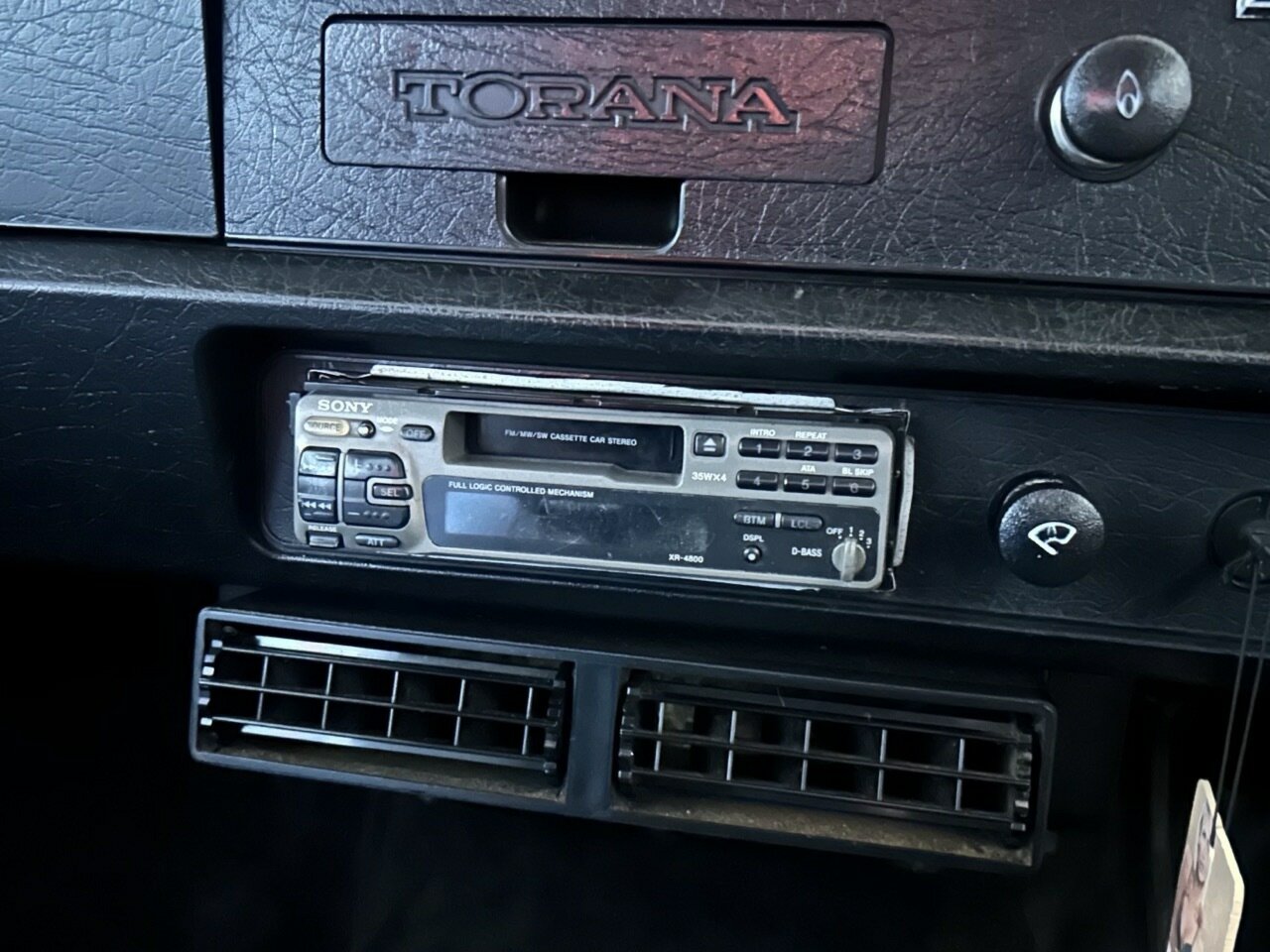 1977 HOLDEN TORANA LX SL/R 4 SP MANUAL 4D SEDAN