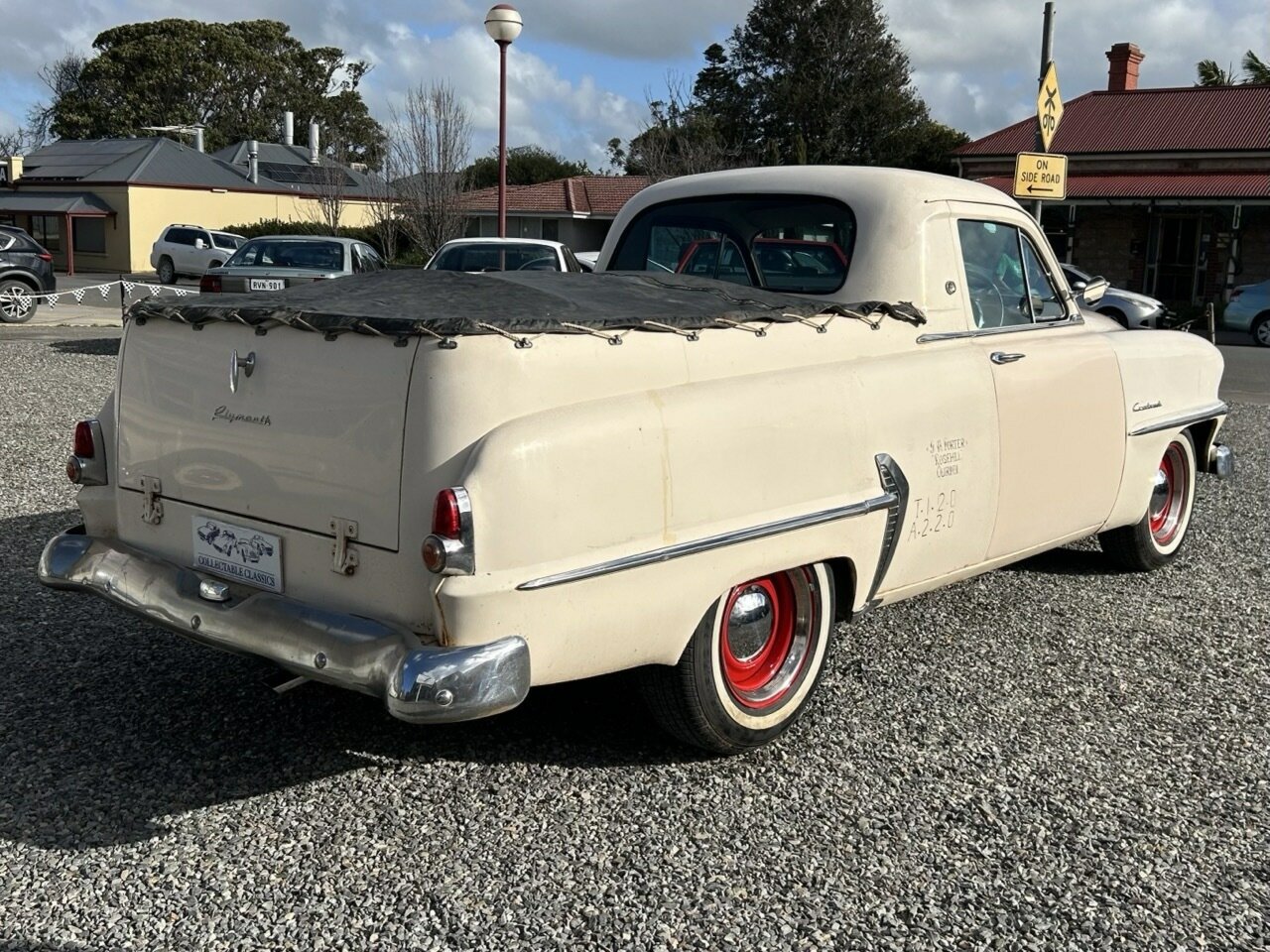 1956 PLYMOUTH CRANBROOK P-25 3 SP MANUAL 2D UTILITY - PROJECT