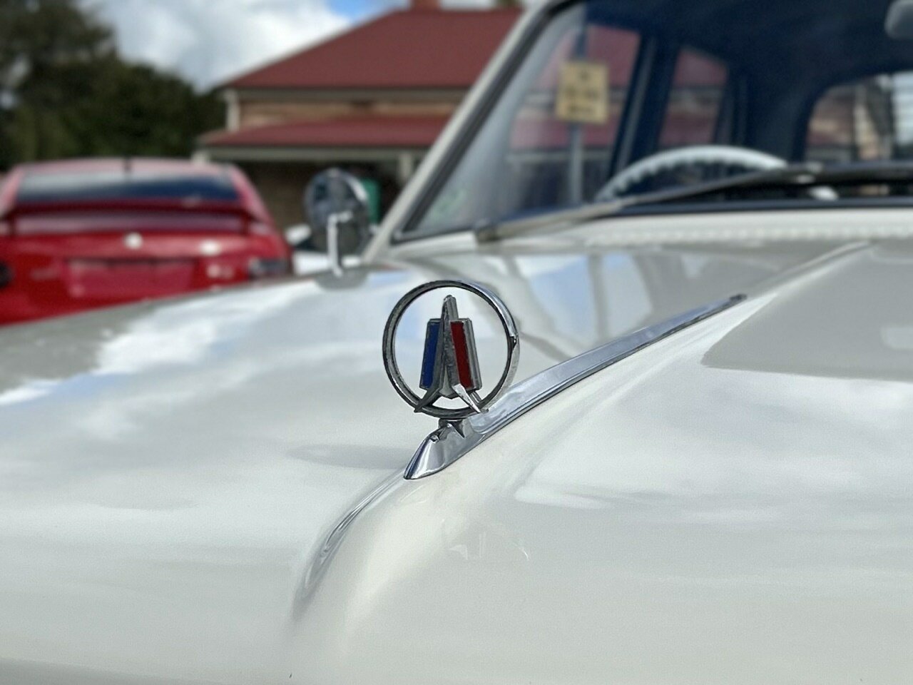 1966 CHRYSLER VALIANT REGAL AP6 3 SP AUTOMATIC SEDAN
