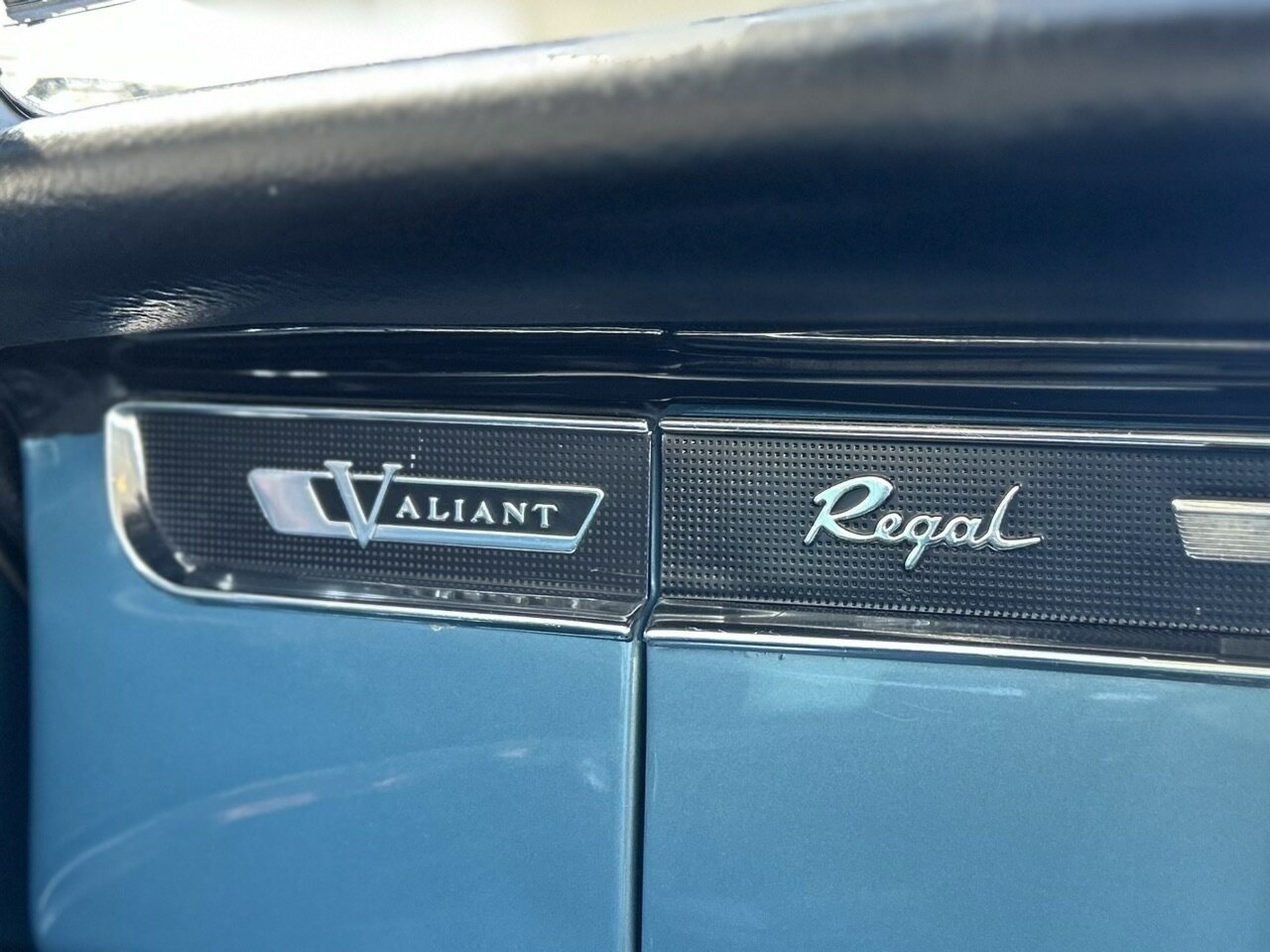 1966 CHRYSLER VALIANT REGAL AP6 3 SP AUTOMATIC SEDAN