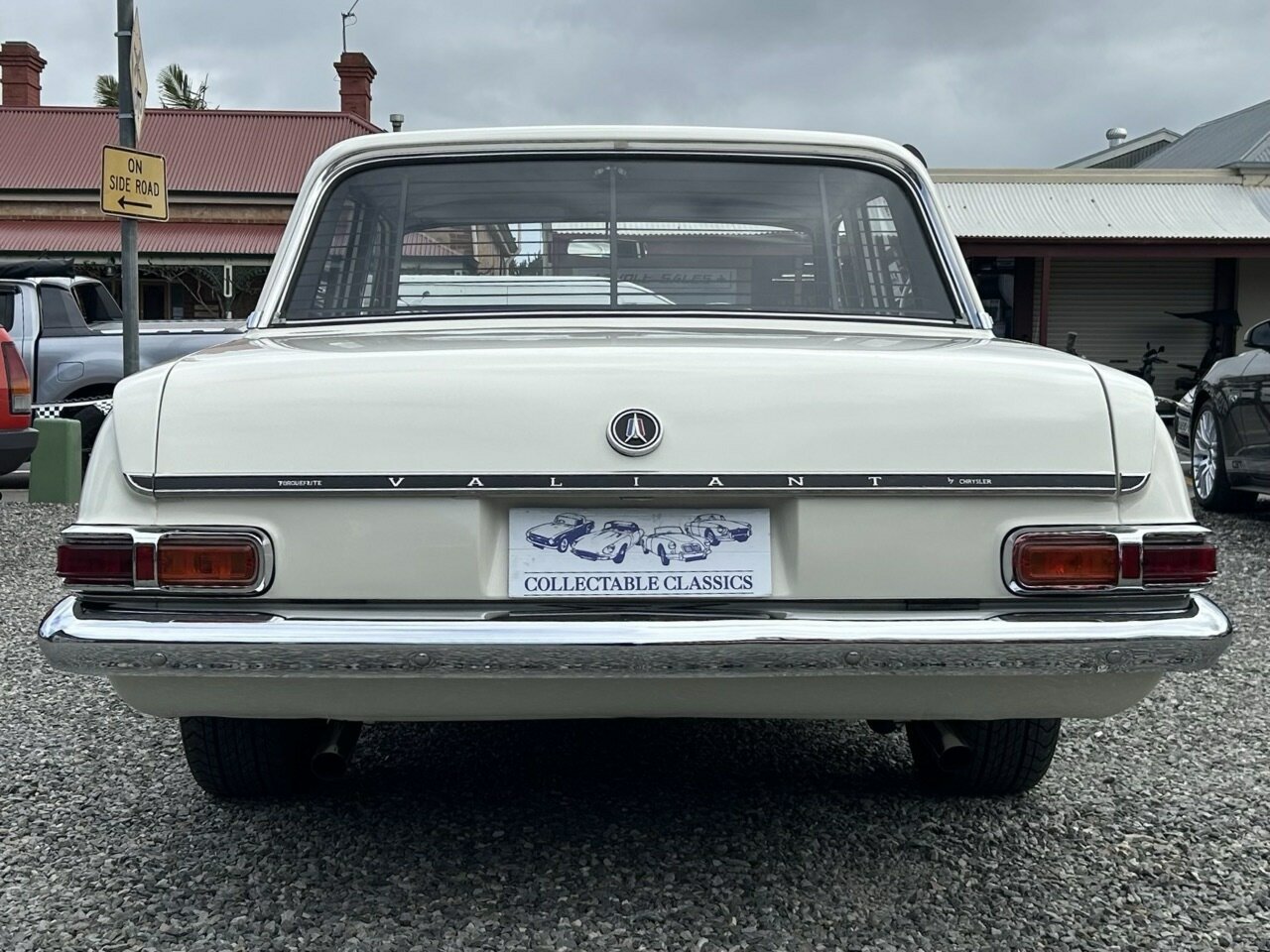 1966 CHRYSLER VALIANT REGAL AP6 3 SP AUTOMATIC SEDAN