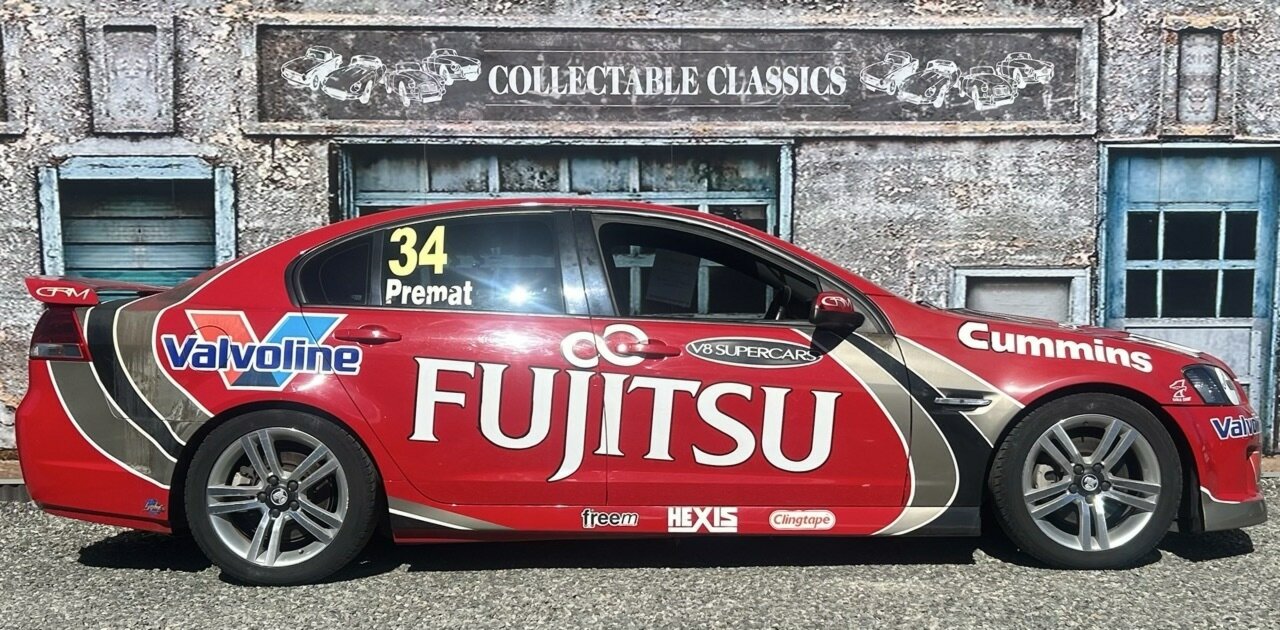 2009 HOLDEN COMMODORE VE SS (FUJITSU RACING PROMOTIONAL VEHICLE) 6 SP MANUAL 4D SEDAN