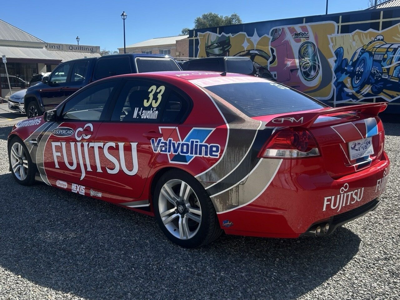 2009 HOLDEN COMMODORE VE SS (FUJITSU RACING PROMOTIONAL VEHICLE) 6 SP MANUAL 4D SEDAN