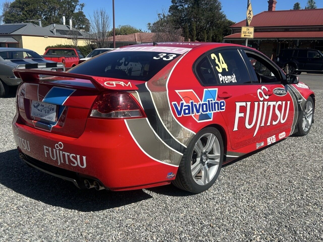 2009 HOLDEN COMMODORE VE SS (FUJITSU RACING PROMOTIONAL VEHICLE) 6 SP MANUAL 4D SEDAN