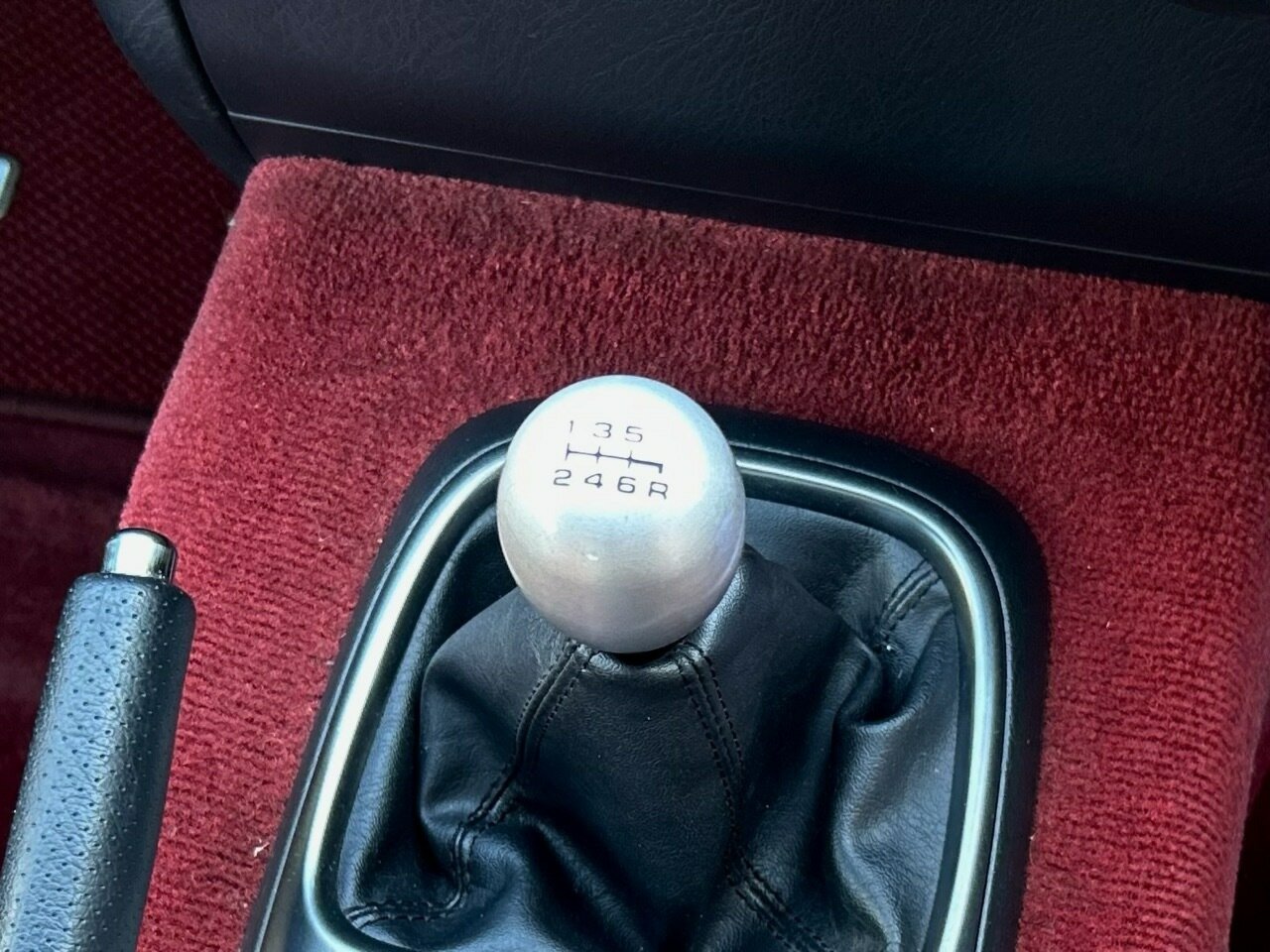 2000 HONDA S2000 6 SP MANUAL 2D CONVERTIBLE