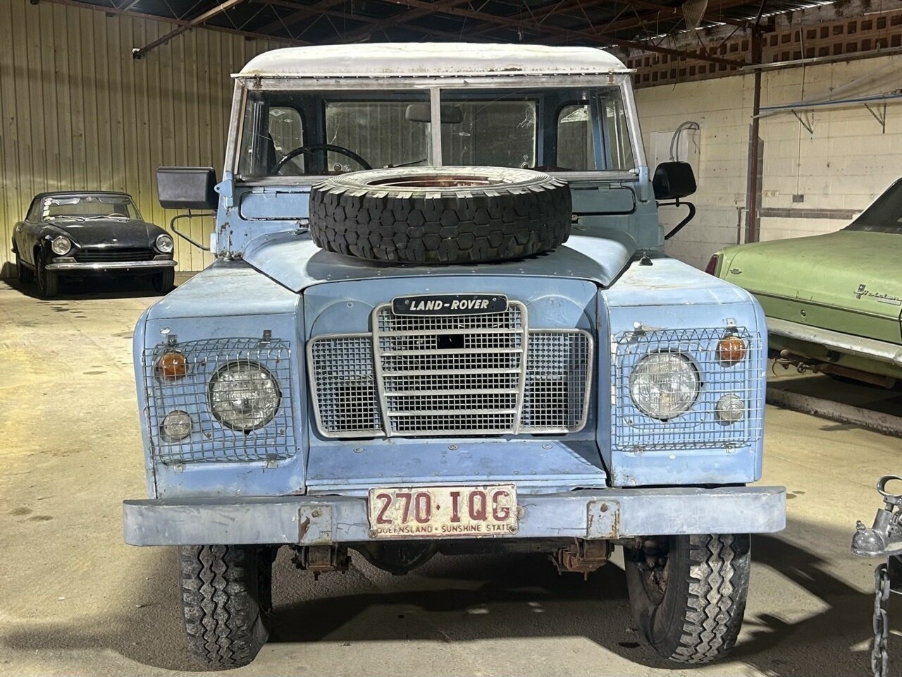 1980 LAND ROVER SERIES III 109 4 SP MANUAL UTILITY