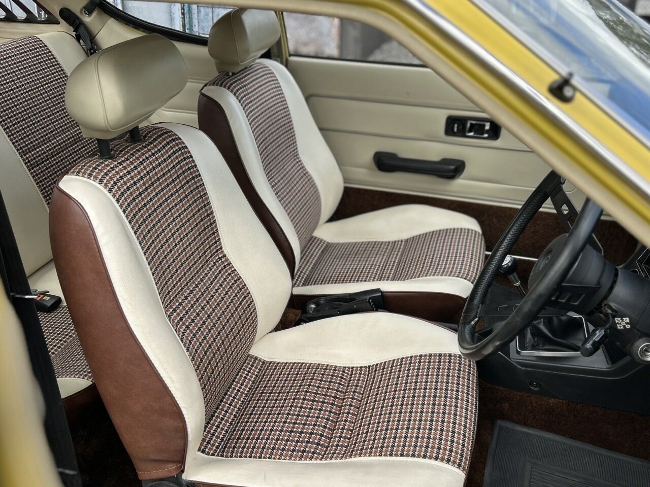 1980 CHRYSLER LANCER LC GL 5 SP MANUAL 2D LIFTBACK