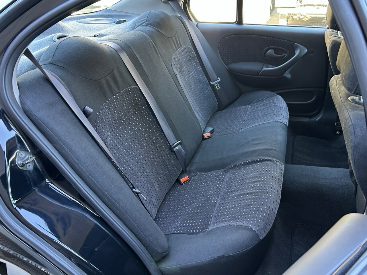 2001 FORD FALCON AUII XR8 4 SP AUTOMATIC 4D SEDAN