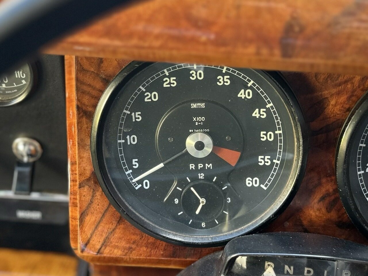 1961 JAGUAR MK II 3.4 3 SP AUTOMATIC 4D SEDAN