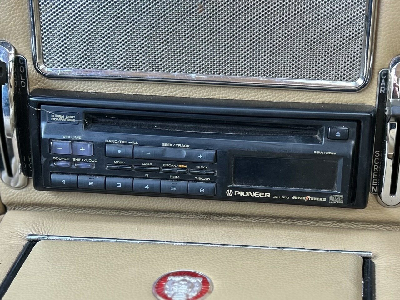 1961 JAGUAR MK II 3.4 3 SP AUTOMATIC 4D SEDAN