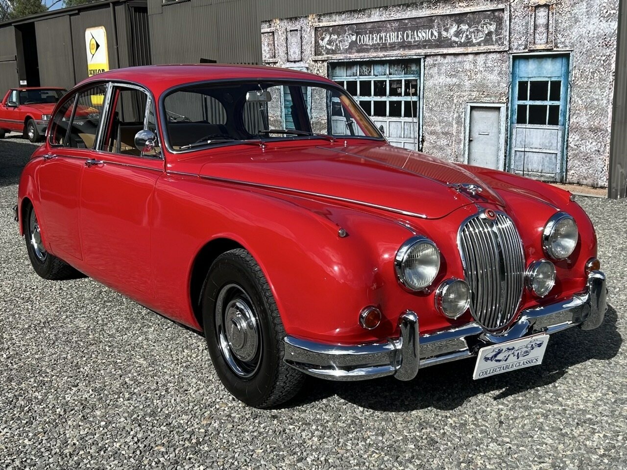 1961 JAGUAR MK II 3.4 3 SP AUTOMATIC 4D SEDAN