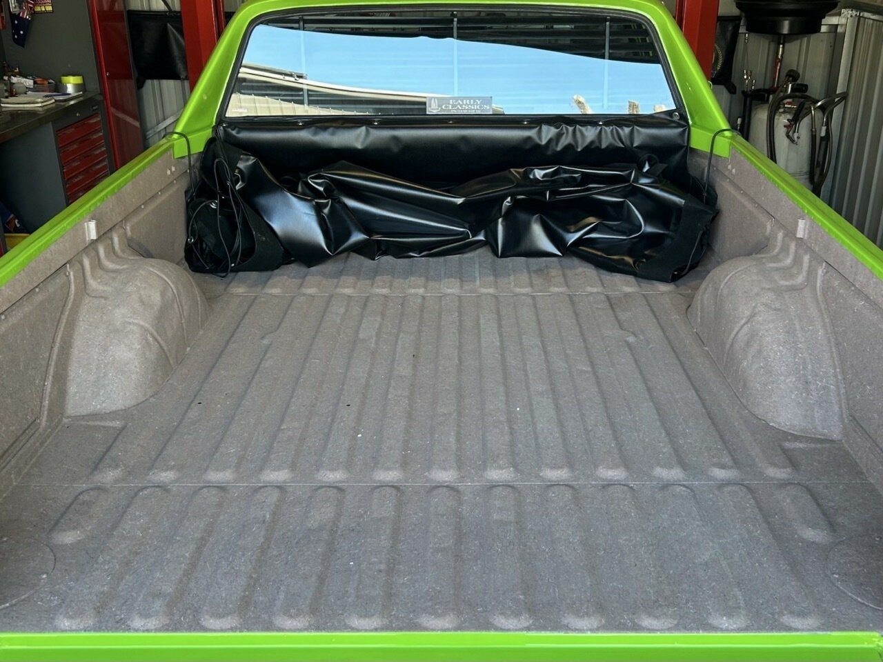 1980 HOLDEN SANDMAN HZ TRIBUTE 3 SP AUTOMATIC 2D UTILITY