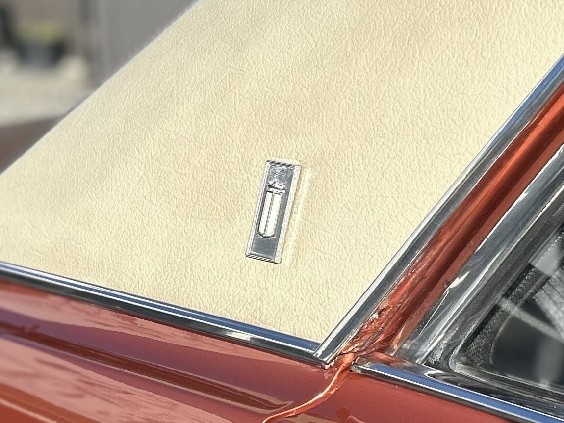 1971 FORD FAIRMONT XY 3 SP AUTOMATIC 4D SEDAN