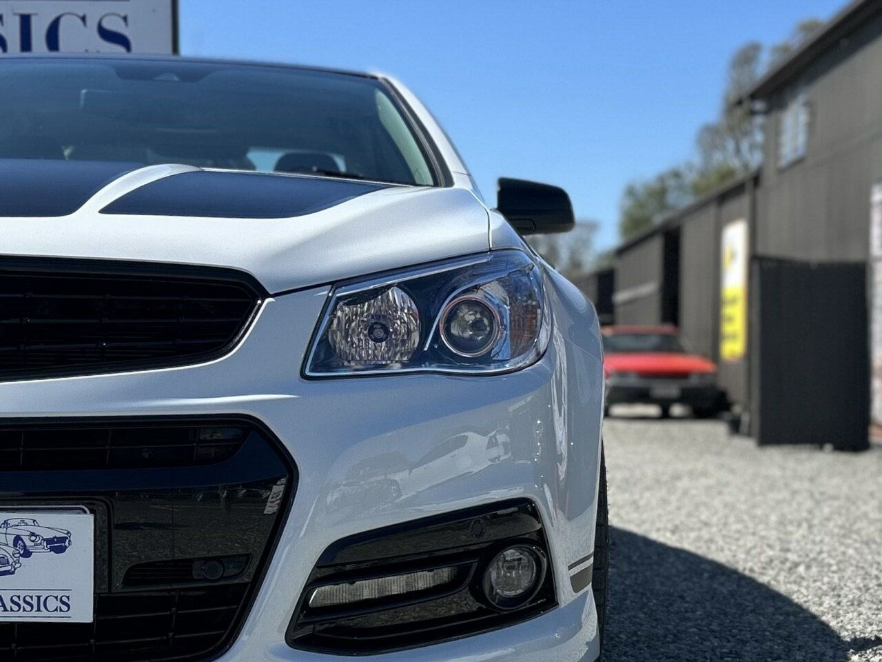 2014 HOLDEN COMMODORE VF MY15 SS-V REDLINE CRAIG LOWNDES EDITION 6 SP MANUAL 4D SEDAN