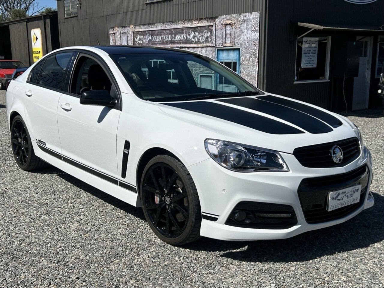 2014 HOLDEN COMMODORE VF MY15 SS-V REDLINE CRAIG LOWNDES EDITION 6 SP MANUAL 4D SEDAN