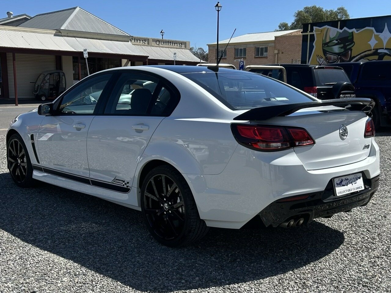 2014 HOLDEN COMMODORE VF MY15 SS-V REDLINE CRAIG LOWNDES EDITION 6 SP MANUAL 4D SEDAN