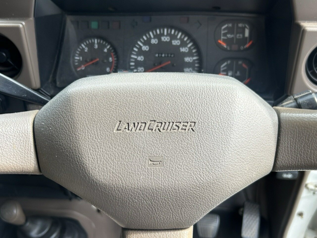 1996 TOYOTA LANDCRUISER HZJ75RP (4x4) 5 SP MANUAL 4x4 C/CHAS