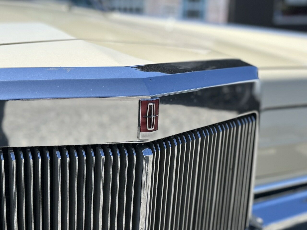 1969 LINCOLN CONTINENTAL MARK III 3 SP AUTOMATIC COUPE
