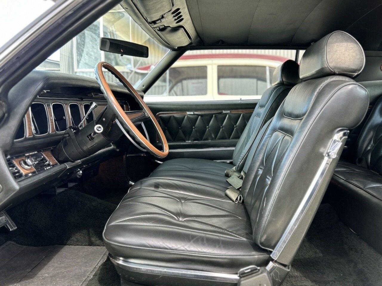 1969 LINCOLN CONTINENTAL MARK III 3 SP AUTOMATIC COUPE
