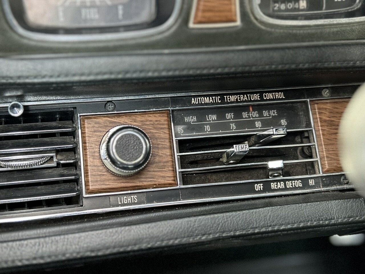 1969 LINCOLN CONTINENTAL MARK III 3 SP AUTOMATIC COUPE