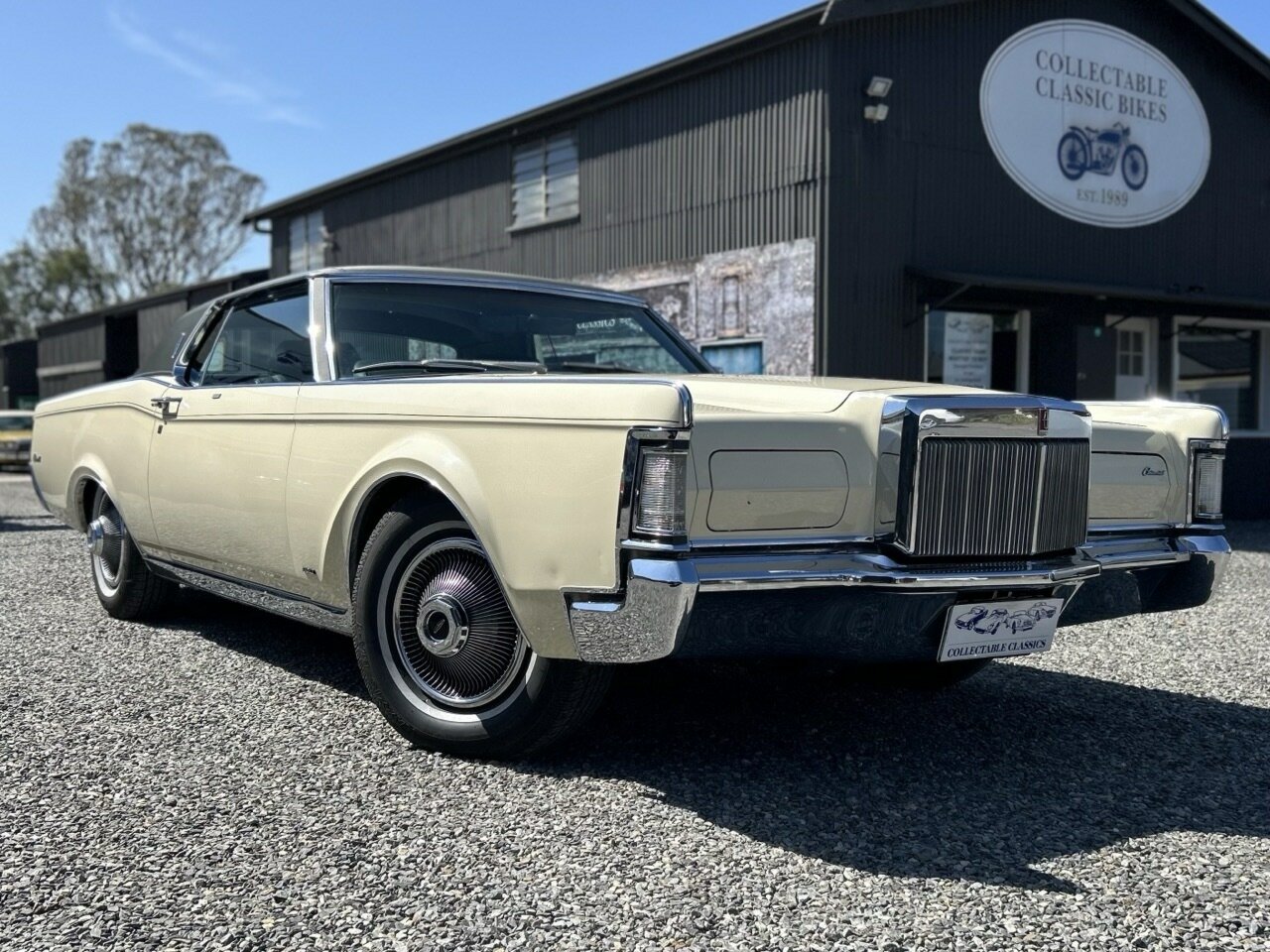 1969 LINCOLN CONTINENTAL MARK III 3 SP AUTOMATIC COUPE