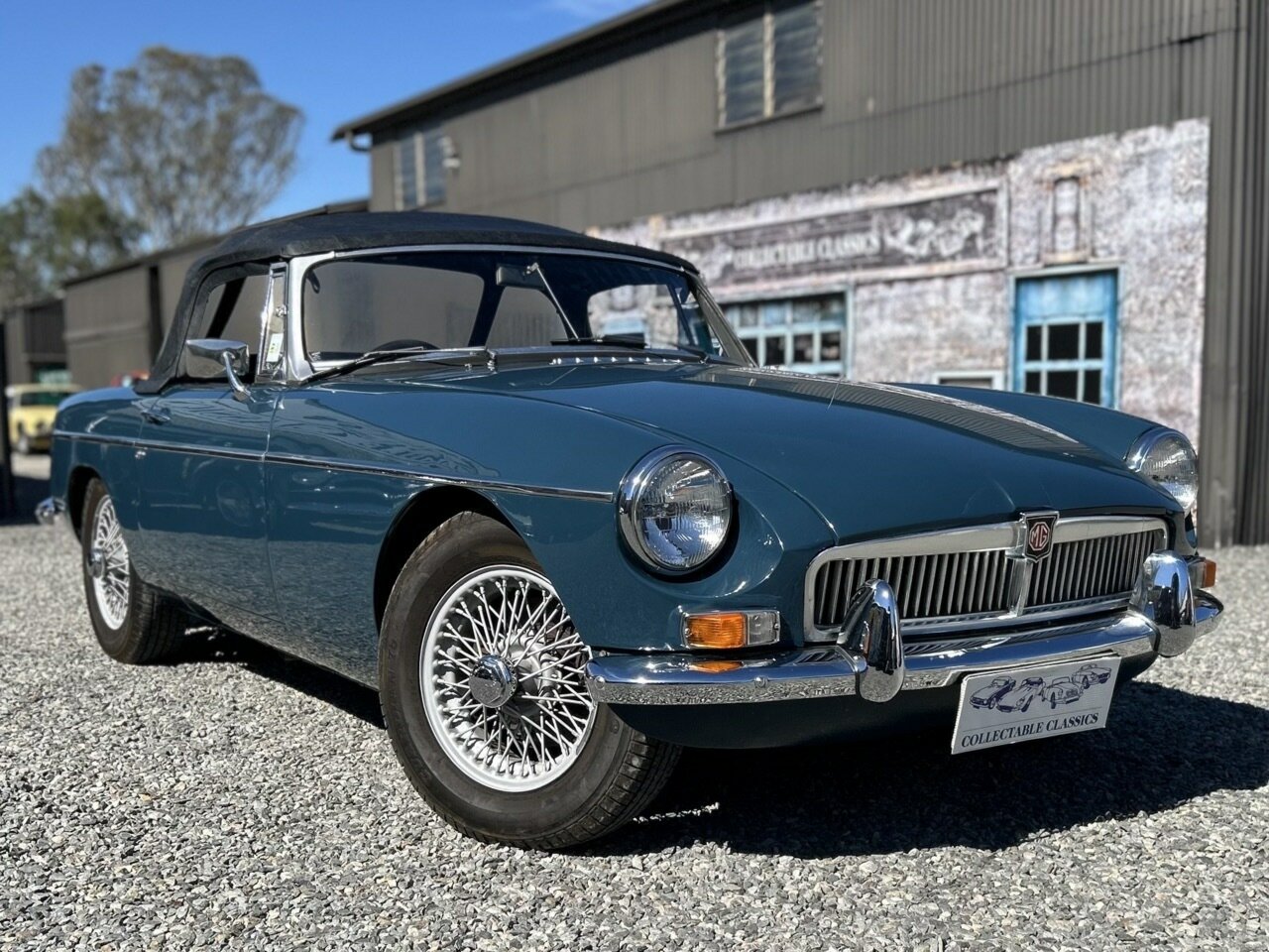 1969 MG MGB MK II 4 SP MAN + OVERDRIVE 2D ROADSTER