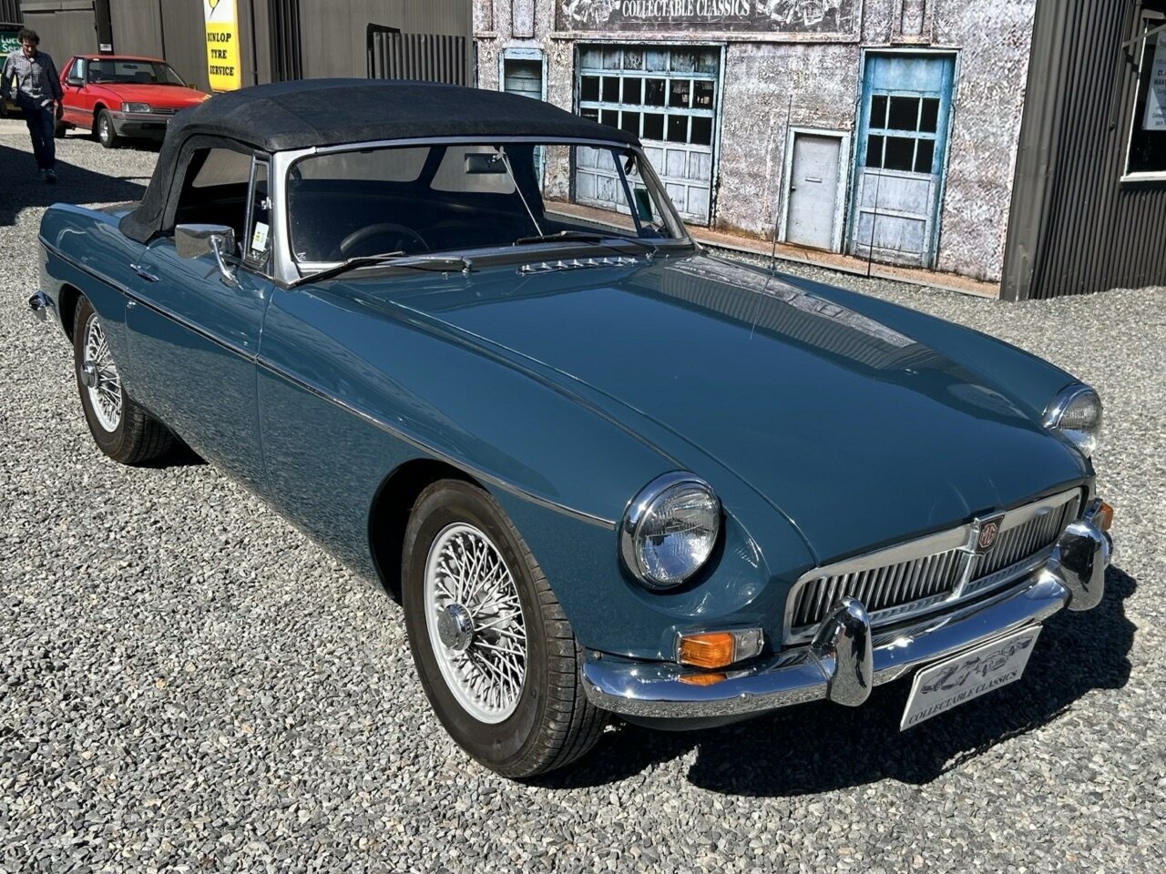 1969 MG MGB MK II 4 SP MAN + OVERDRIVE 2D ROADSTER