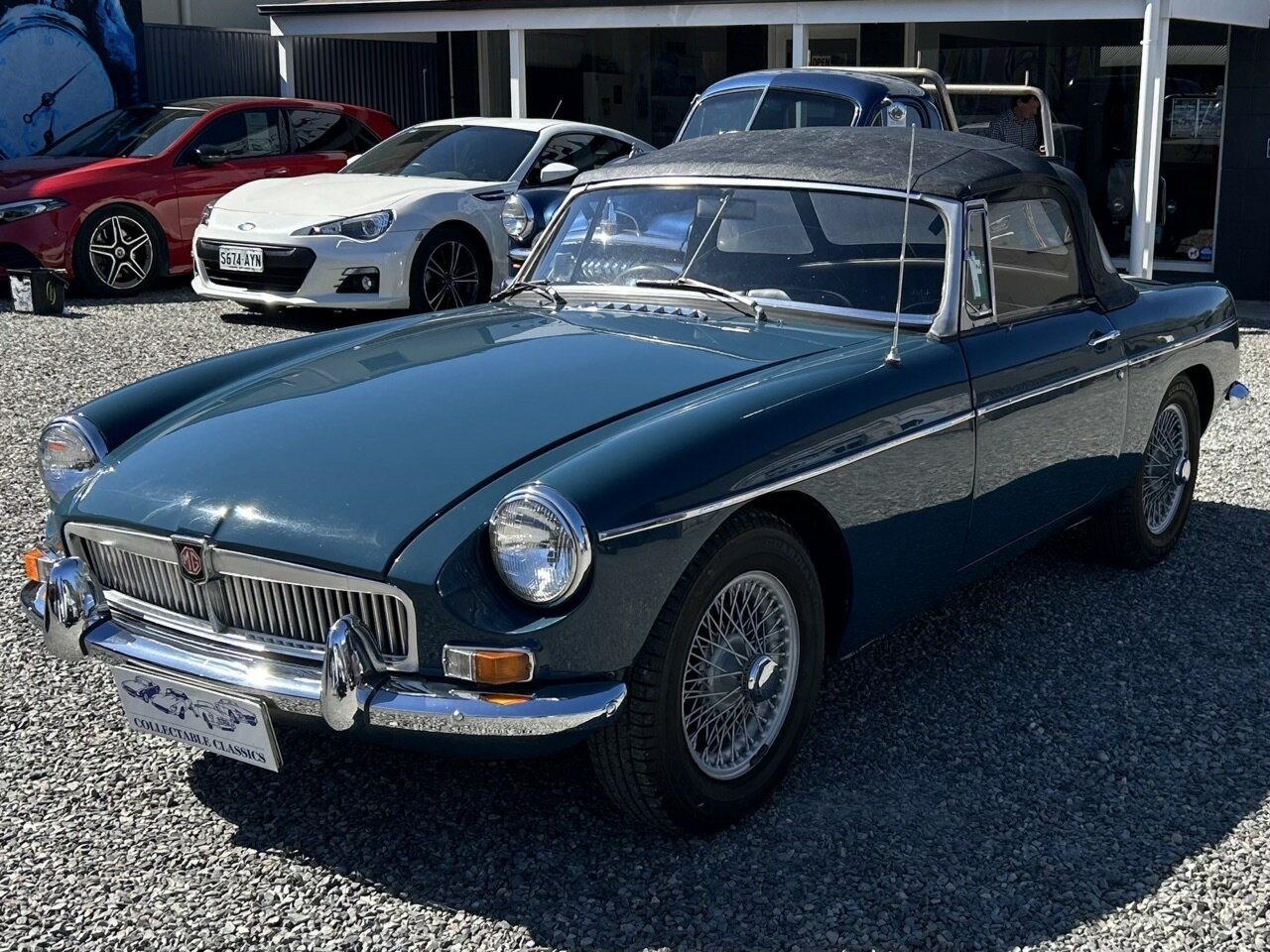 1969 MG MGB MK II 4 SP MAN + OVERDRIVE 2D ROADSTER