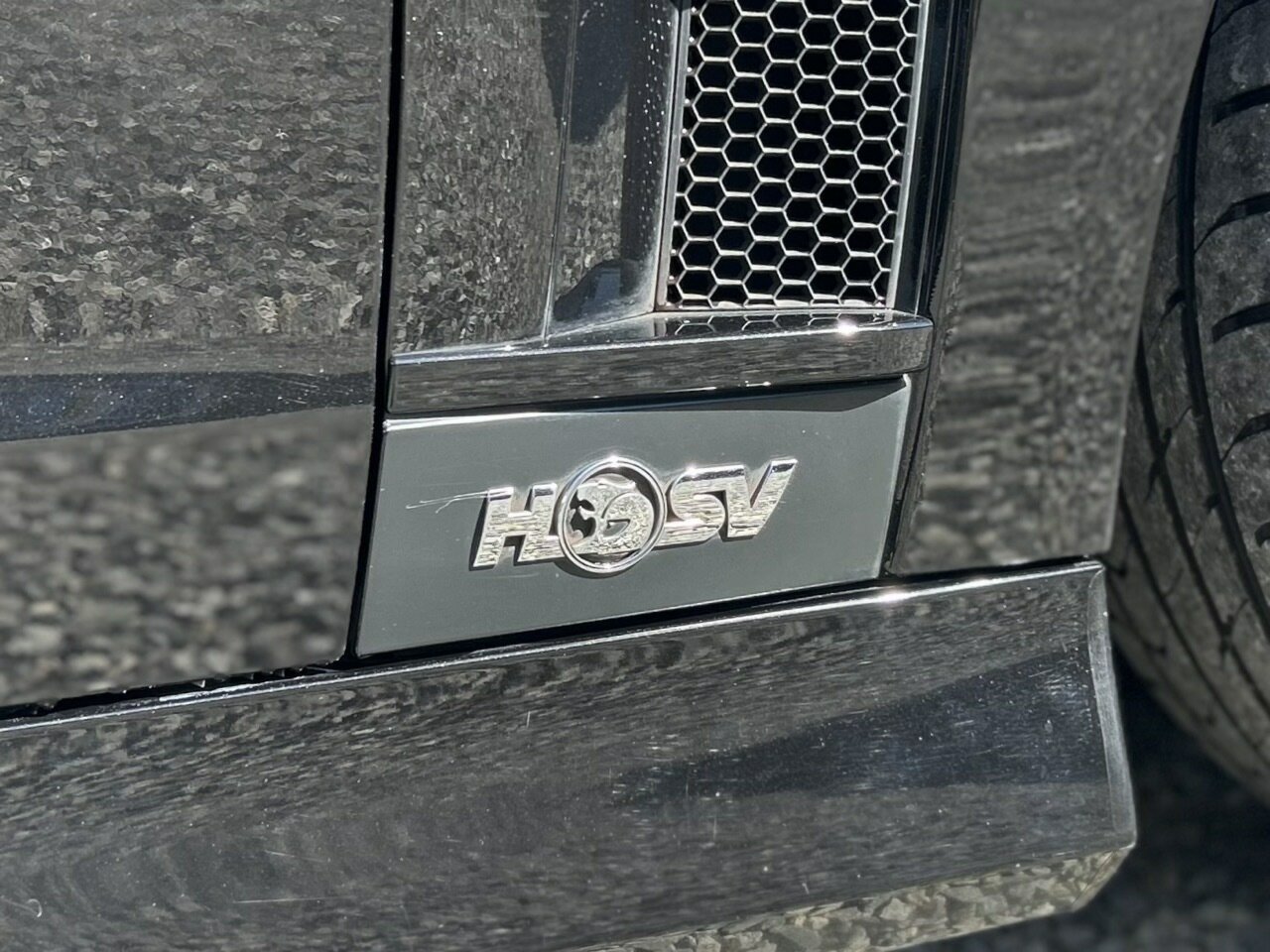 2012 HSV MALOO E3 MY12.5 R8 6 SP MANUAL UTILITY