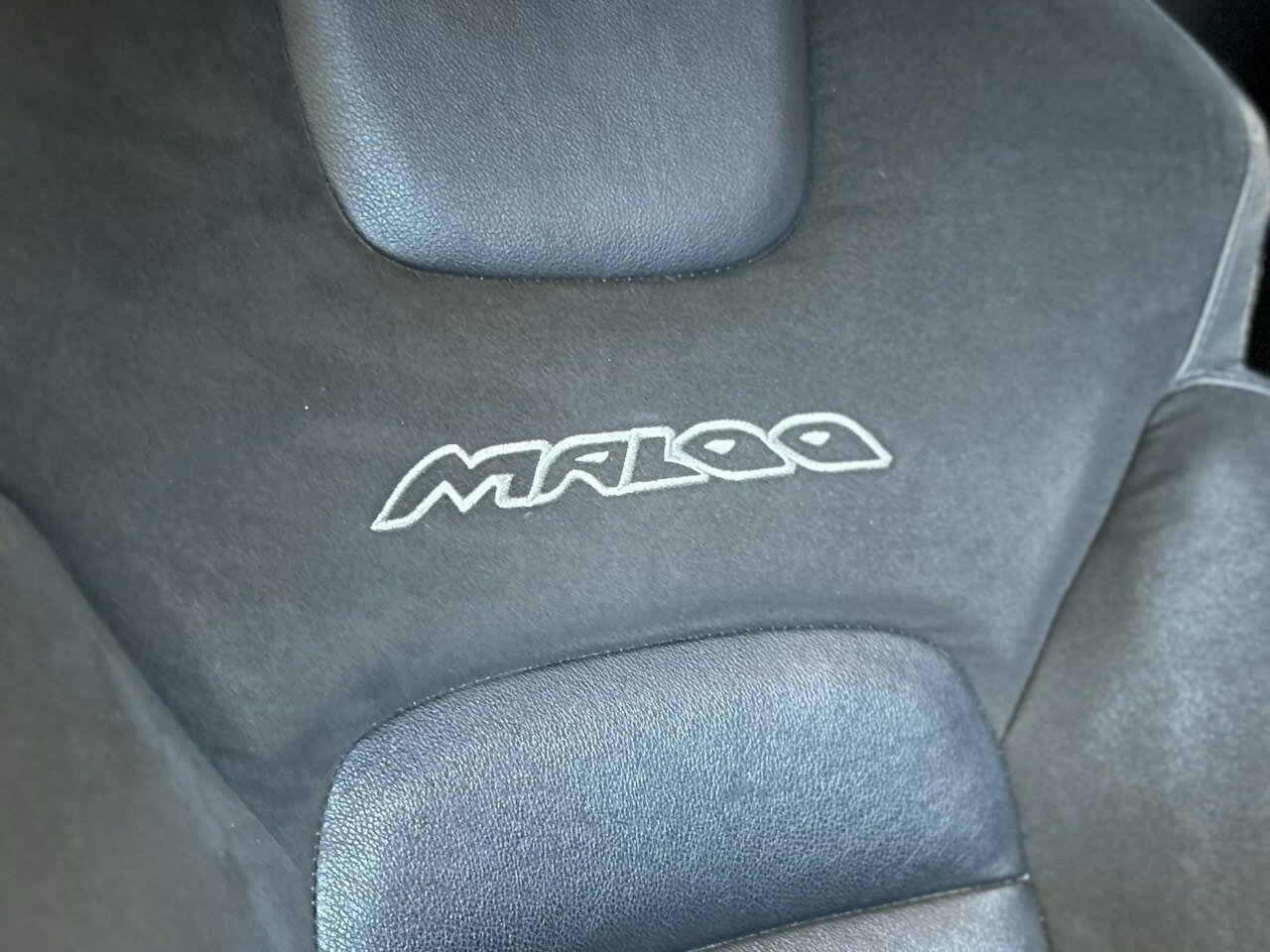 2012 HSV MALOO E3 MY12.5 R8 6 SP MANUAL UTILITY