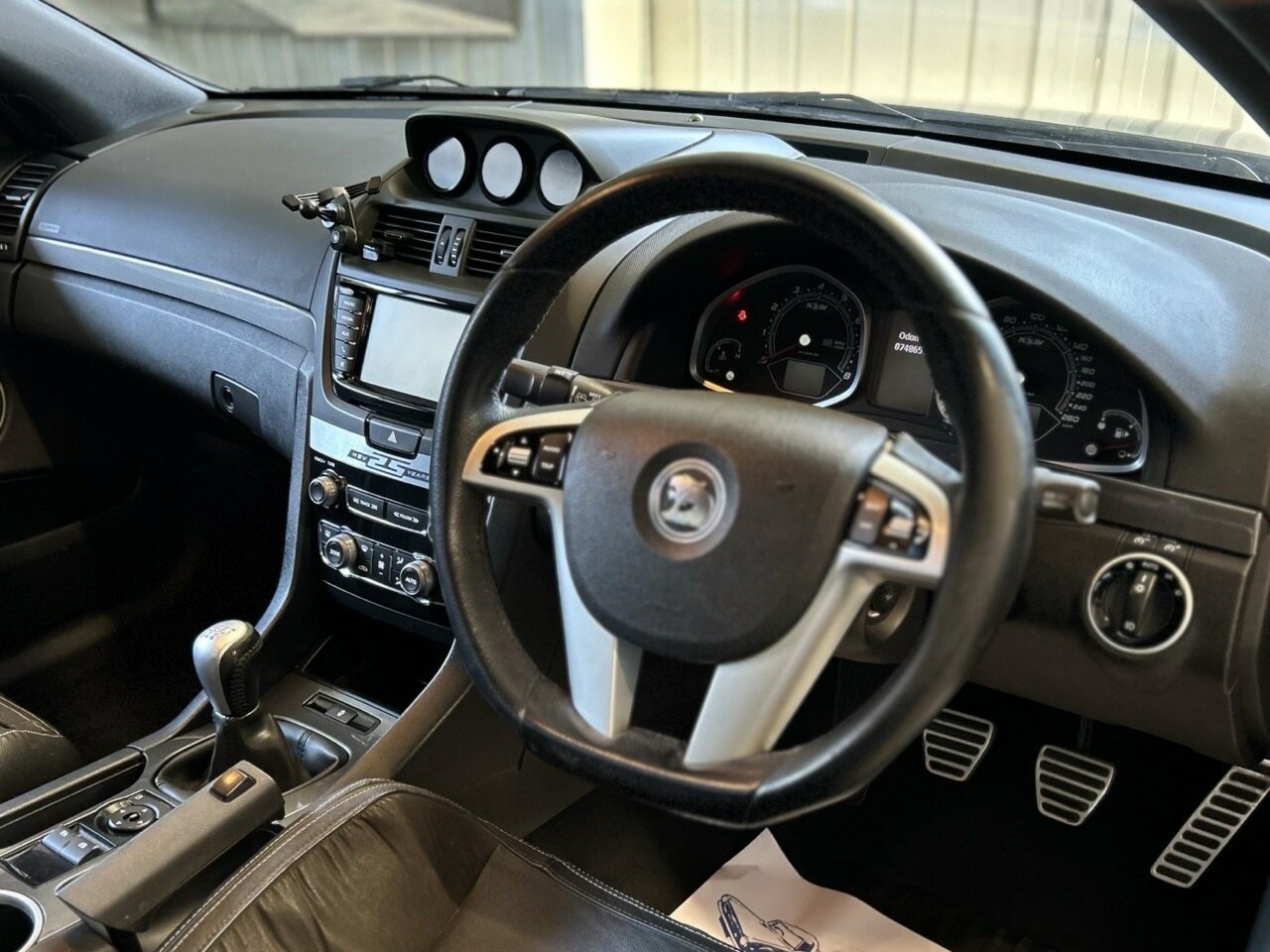 2012 HSV MALOO E3 MY12.5 R8 6 SP MANUAL UTILITY