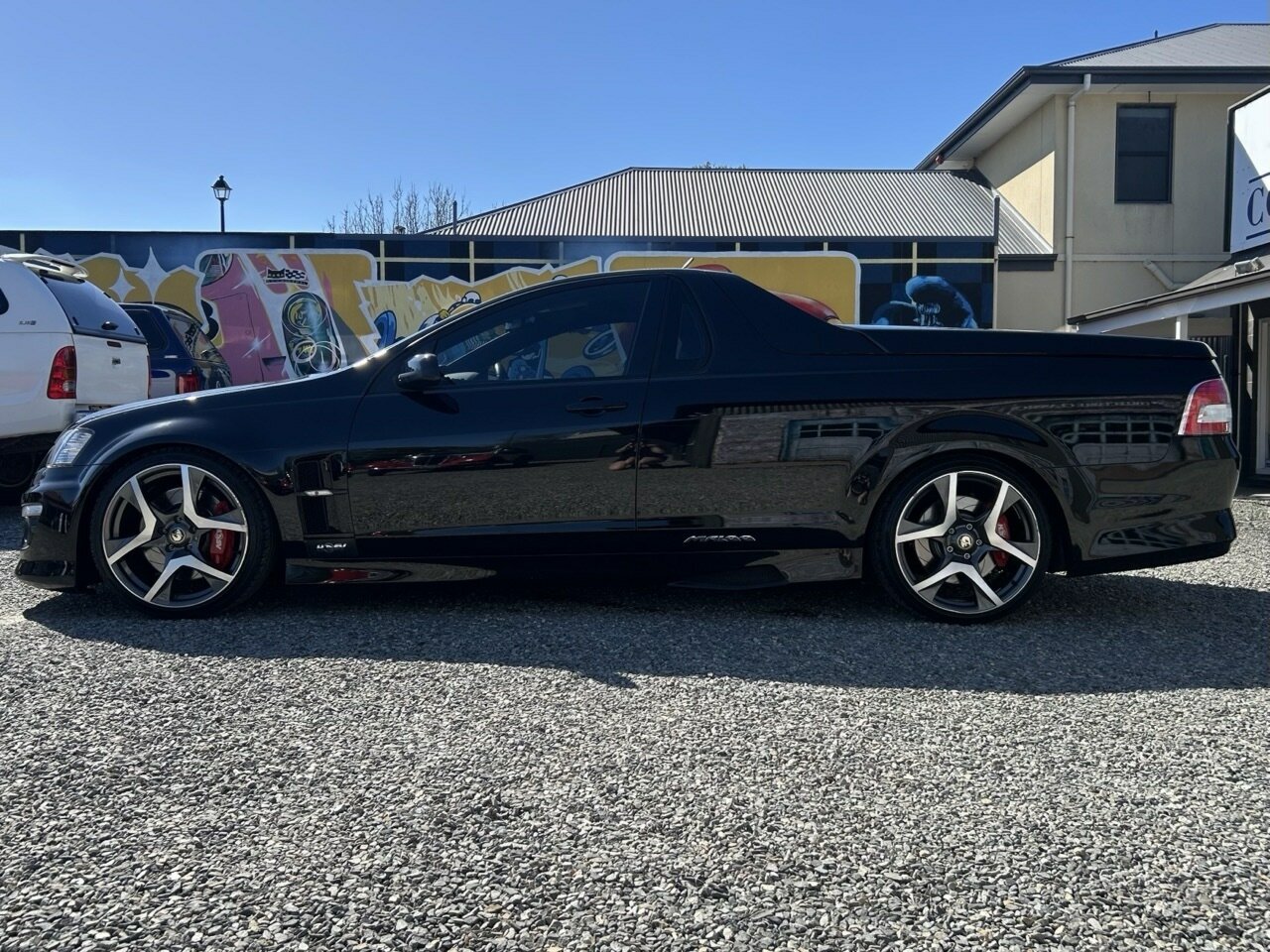 2012 HSV MALOO E3 MY12.5 R8 6 SP MANUAL UTILITY