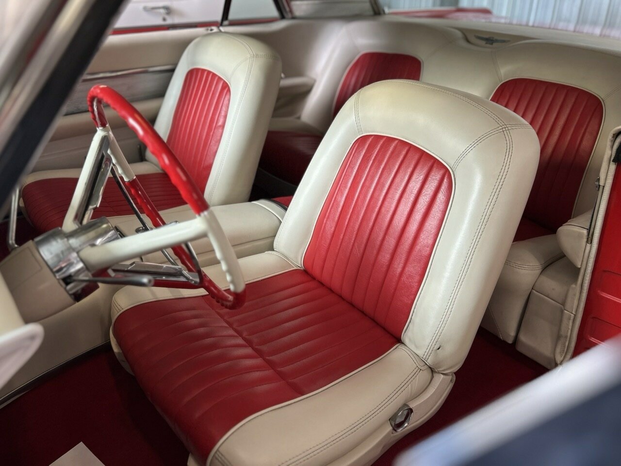 1961 FORD THUNDERBIRD 3 SP AUTOMATIC 2D HARDTOP