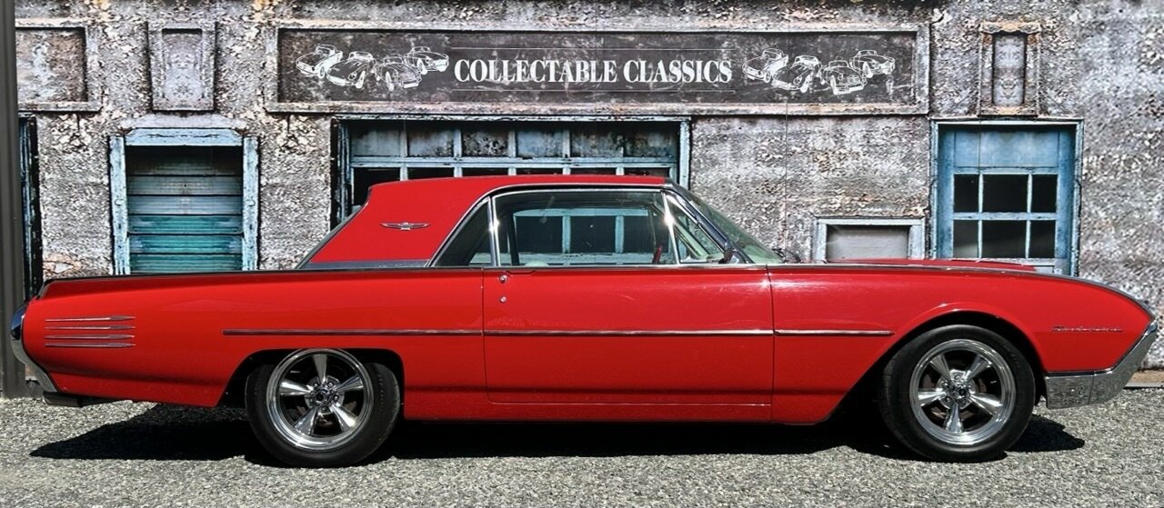 1961 FORD THUNDERBIRD 3 SP AUTOMATIC 2D HARDTOP