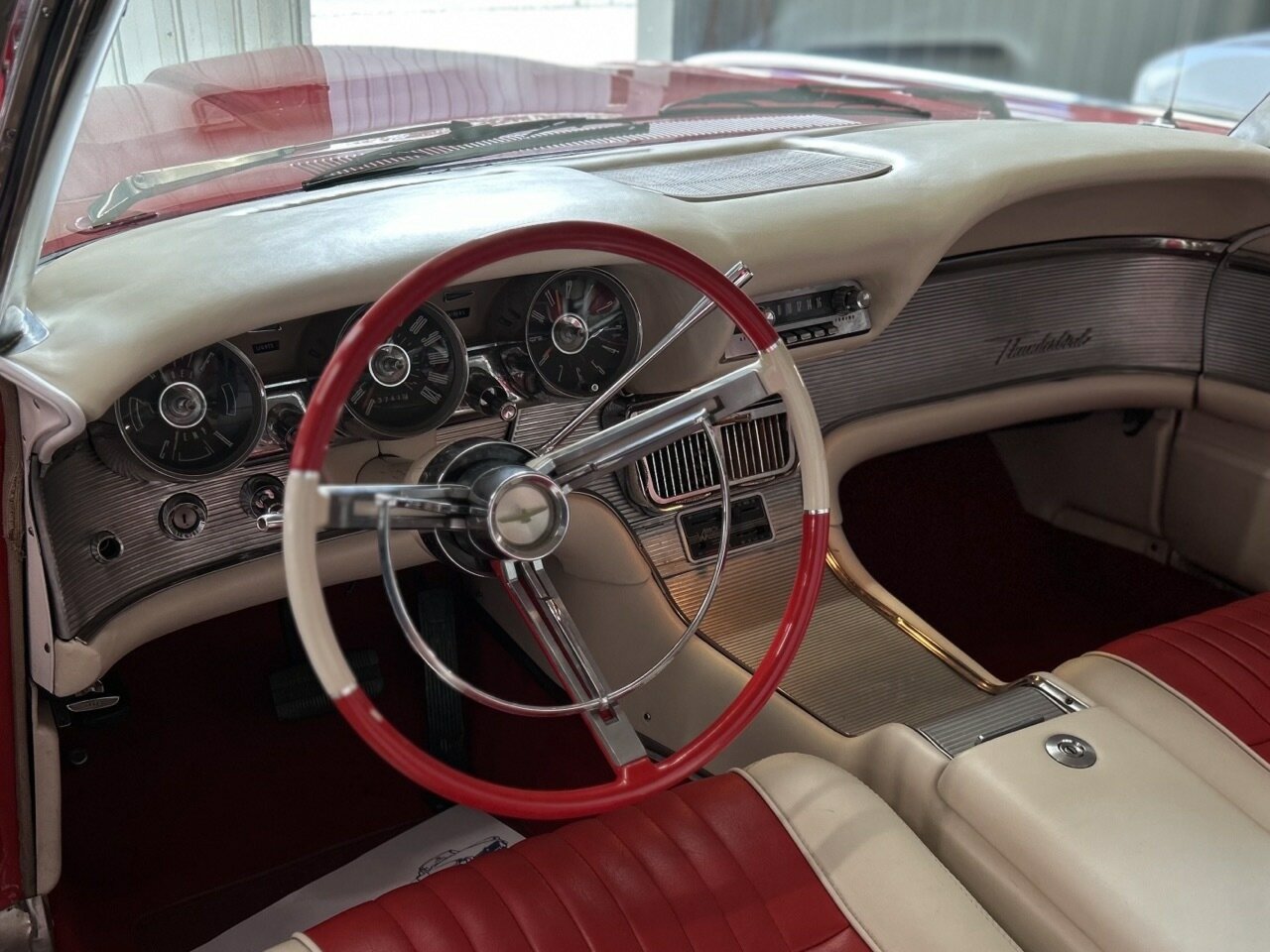 1961 FORD THUNDERBIRD 3 SP AUTOMATIC 2D HARDTOP
