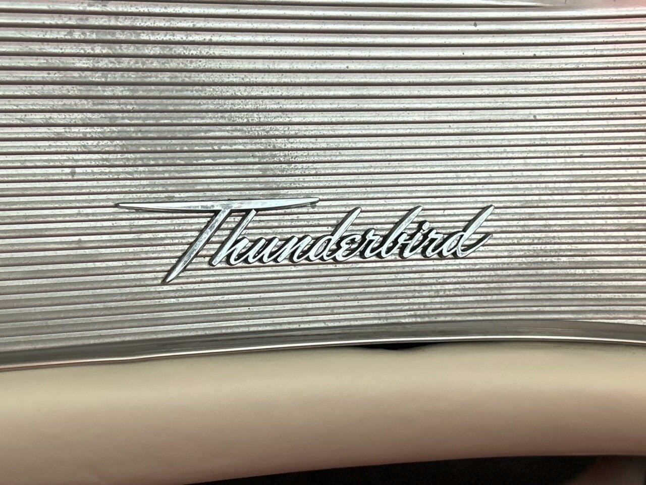 1961 FORD THUNDERBIRD 3 SP AUTOMATIC 2D HARDTOP
