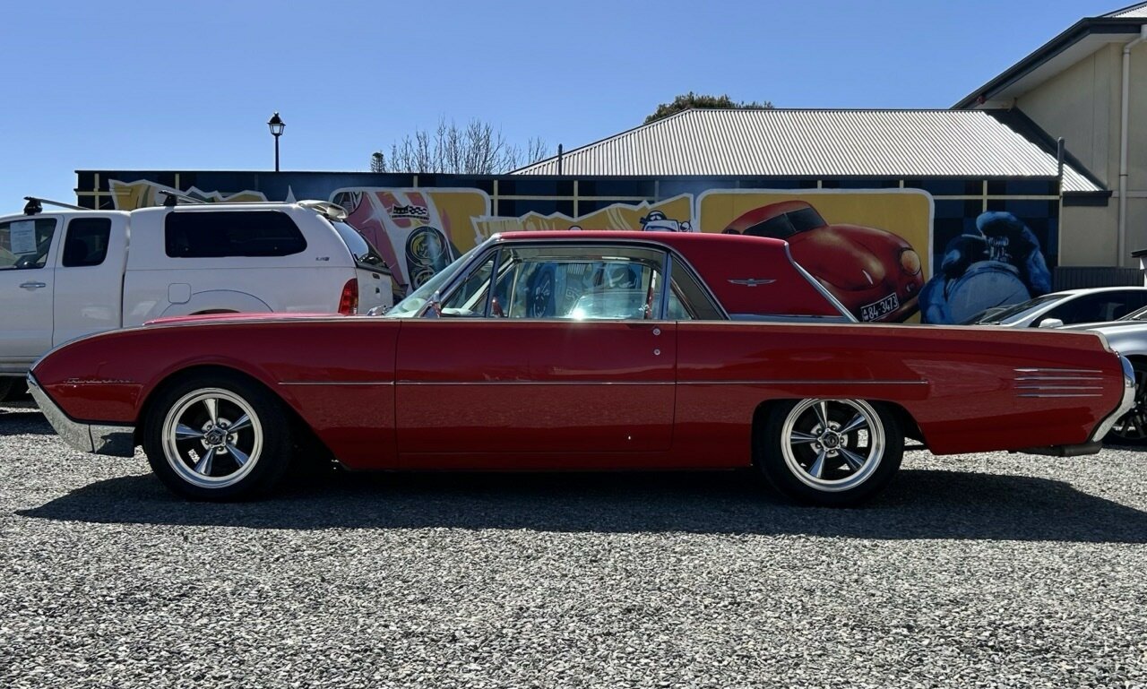1961 FORD THUNDERBIRD 3 SP AUTOMATIC 2D HARDTOP