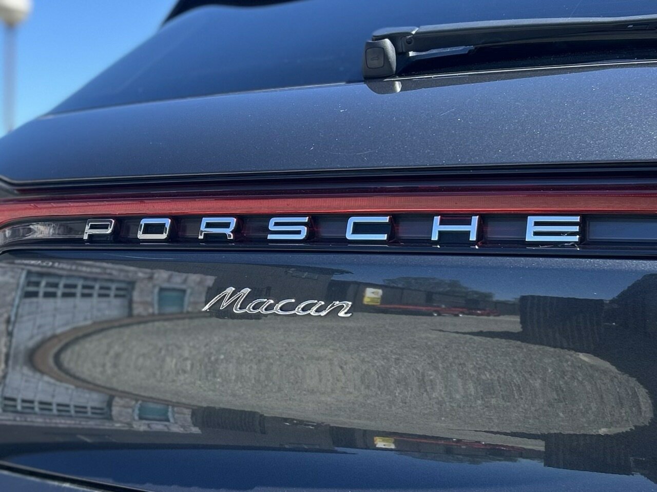 2021 PORSCHE MACAN 95B MY22 7 SP AUTO DUAL CLUTCH 4D WAGON