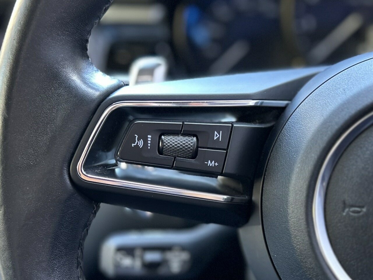 2021 PORSCHE MACAN 95B MY22 7 SP AUTO DUAL CLUTCH 4D WAGON