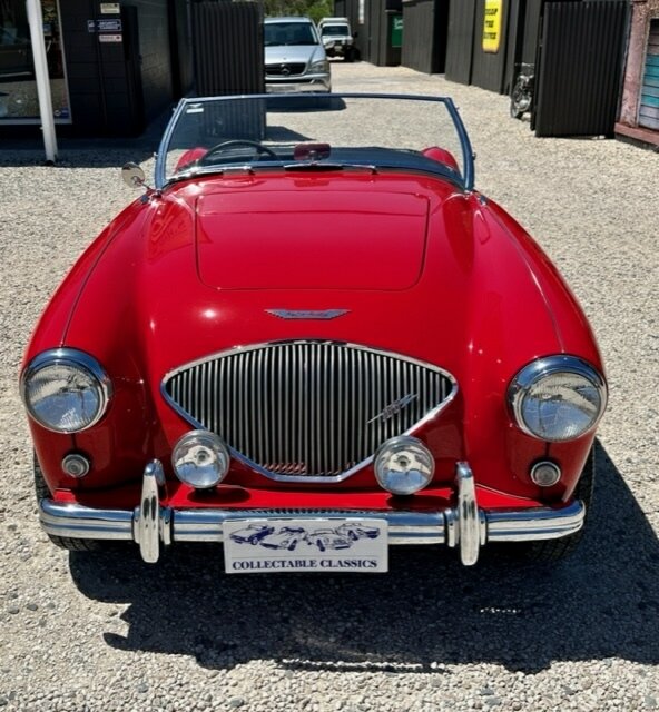 1956 AUSTIN HEALEY 100 BN2 CONVERTIBLE
