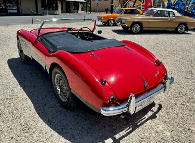 1956 AUSTIN HEALEY 100 BN2 CONVERTIBLE