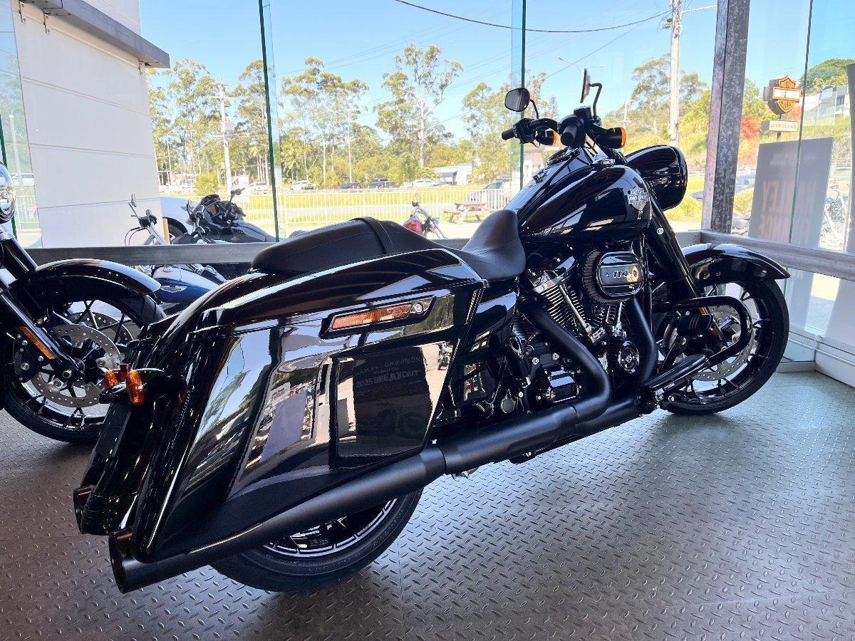 2025 HARLEY-DAVIDSON FLHRXS ROAD KING SPECIAL CRUISER