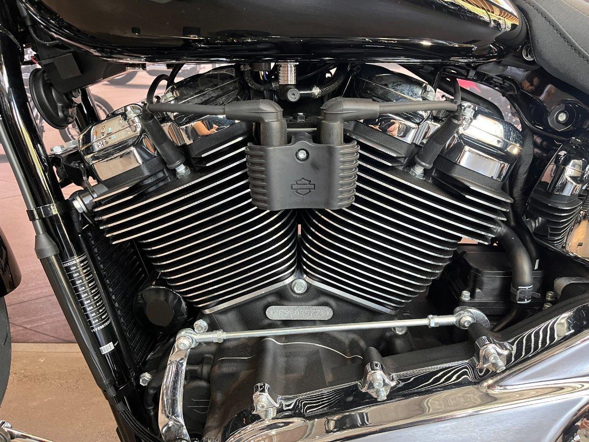 2025 HARLEY-DAVIDSON FXBR BREAKOUT (117) CRUISER