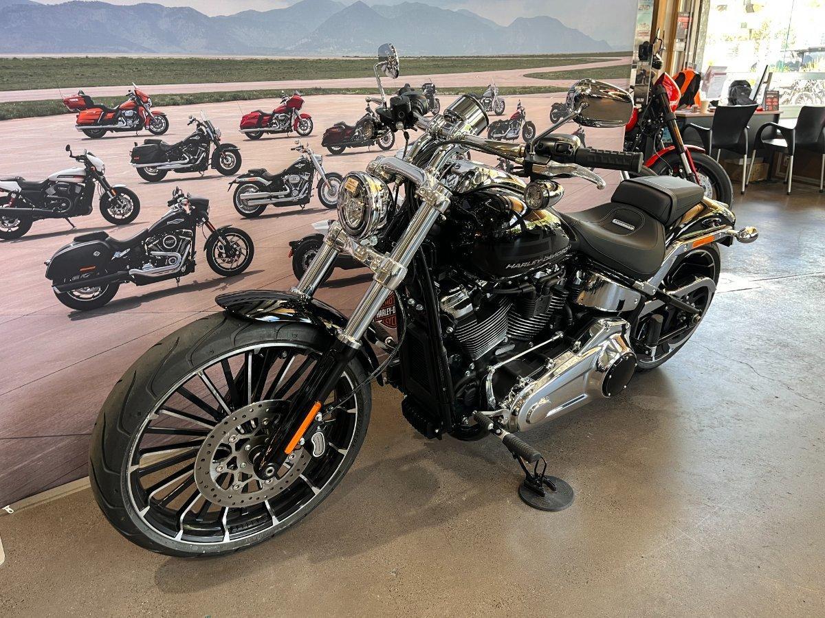 2025 HARLEY-DAVIDSON FXBR BREAKOUT (117) CRUISER