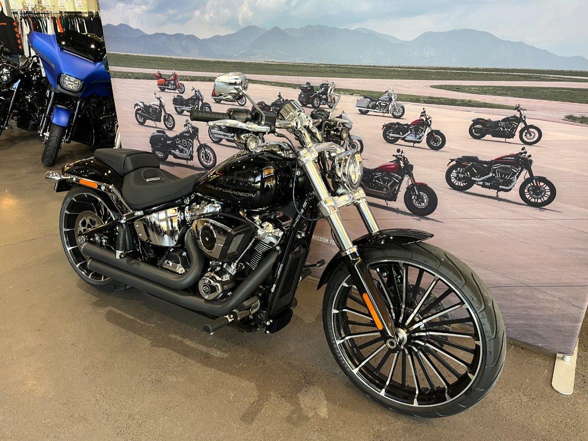 2025 HARLEY-DAVIDSON FXBR BREAKOUT (117) CRUISER