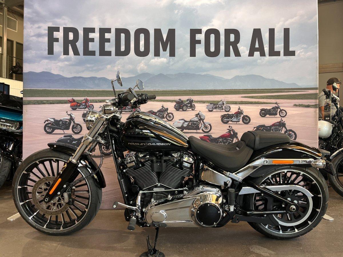 2025 HARLEY-DAVIDSON FXBR BREAKOUT (117) CRUISER