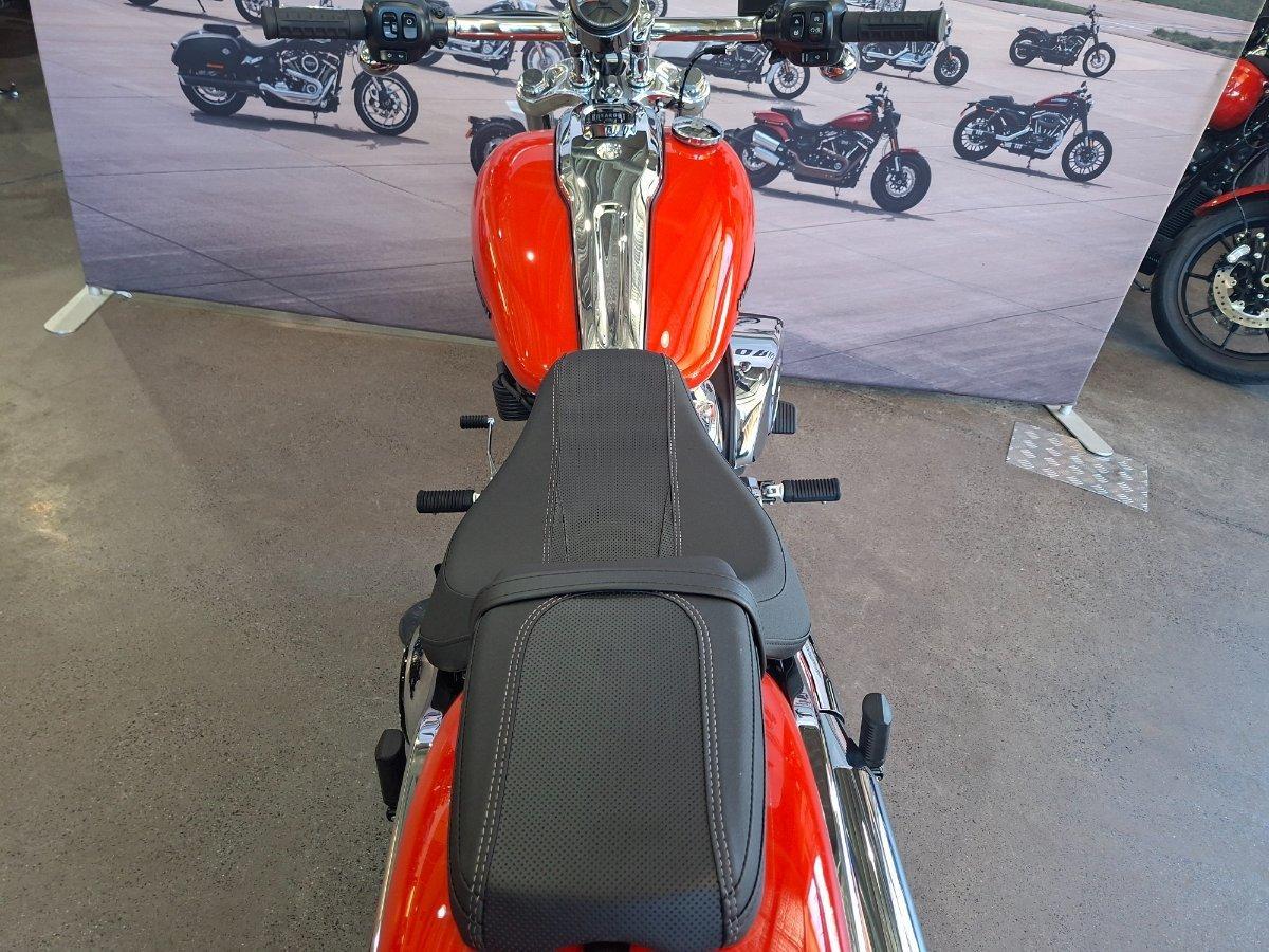 2026 HARLEY-DAVIDSON FXBR BREAKOUT (117) CRUISER