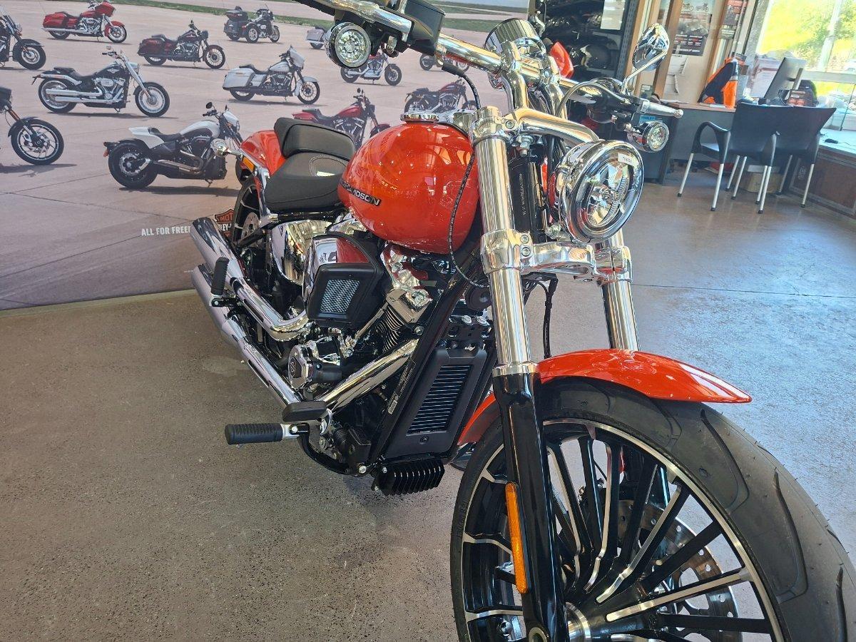 2026 HARLEY-DAVIDSON FXBR BREAKOUT (117) CRUISER